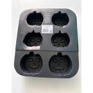 Halloween Cast Aluminum Bakeware